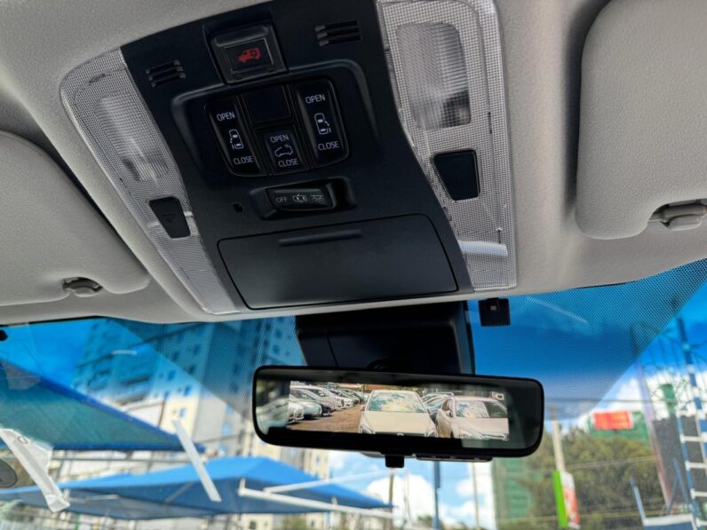 
								Toyota Vellfire full									