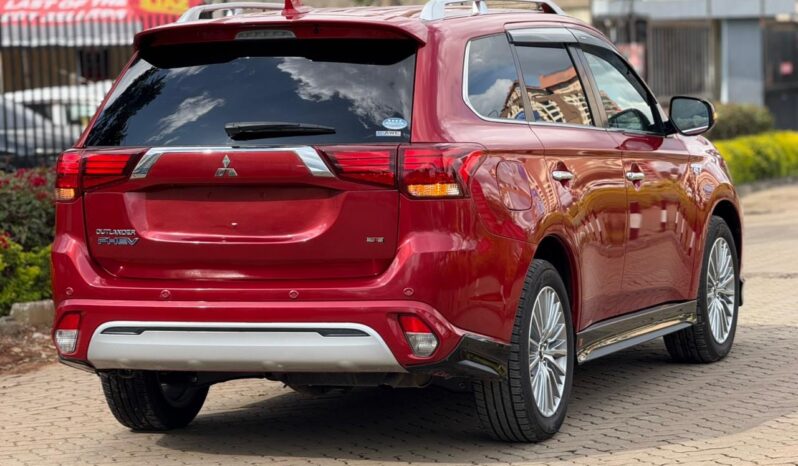 
								Mitsubishi Outlander PHEV full									