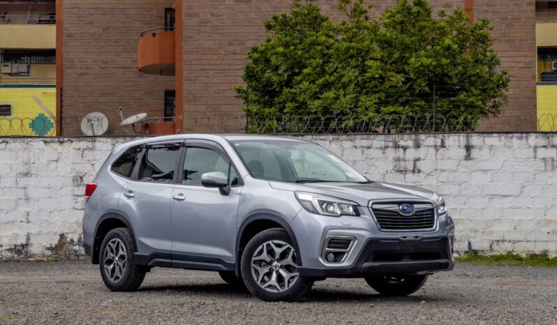 
								Subaru Forester full									