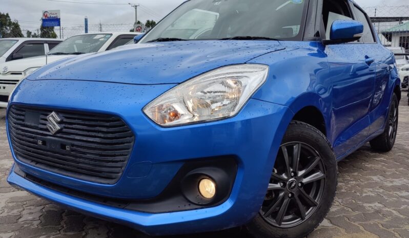 
								Suzuki Swift full									