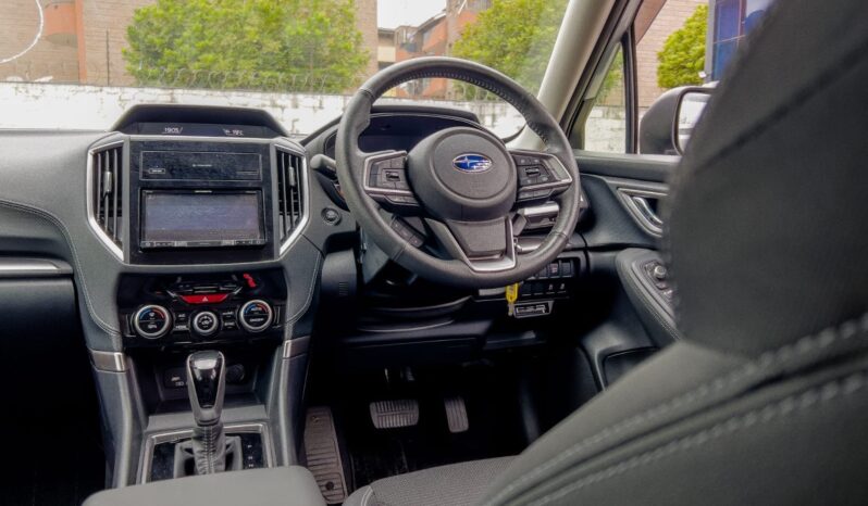 
								Subaru Forester full									