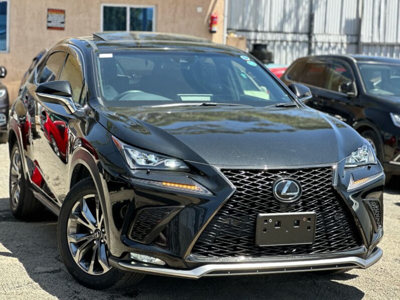 
								Lexus NX300~F-SPORTS full									