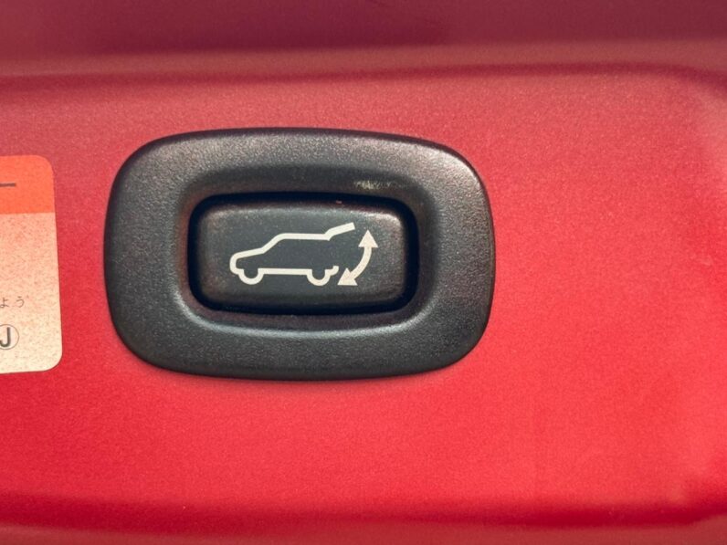 
								Mitsubishi Outlander PHEV full									