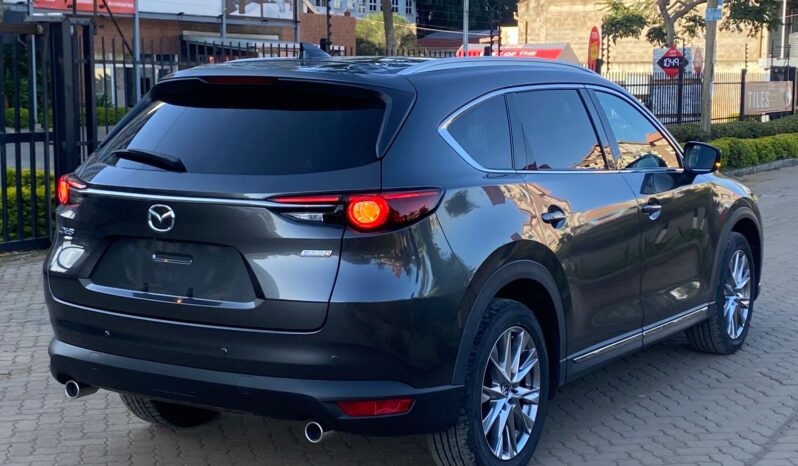 
								Mazda CX-8 full									