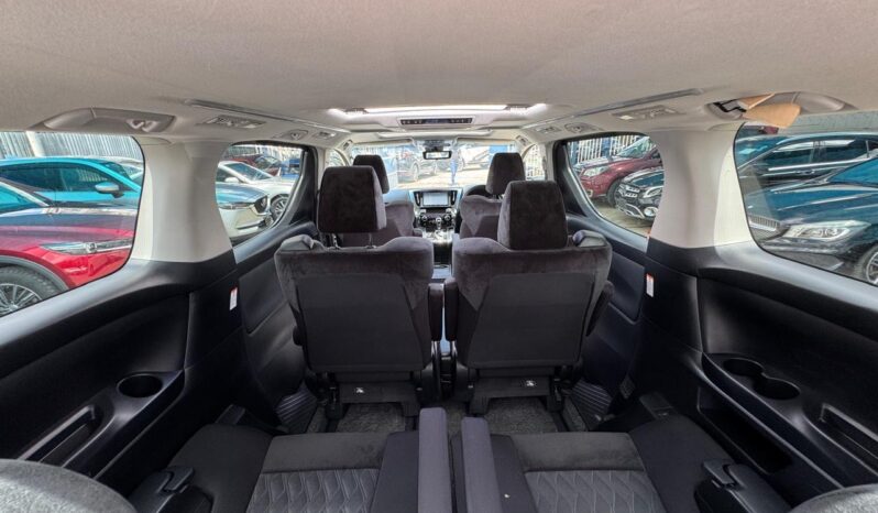 
								Toyota Vellfire full									