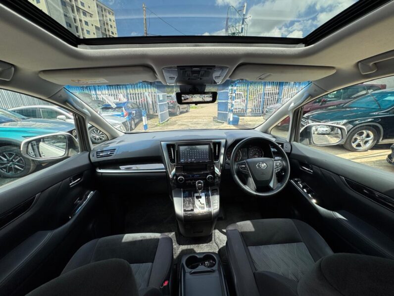 
								Toyota Vellfire full									