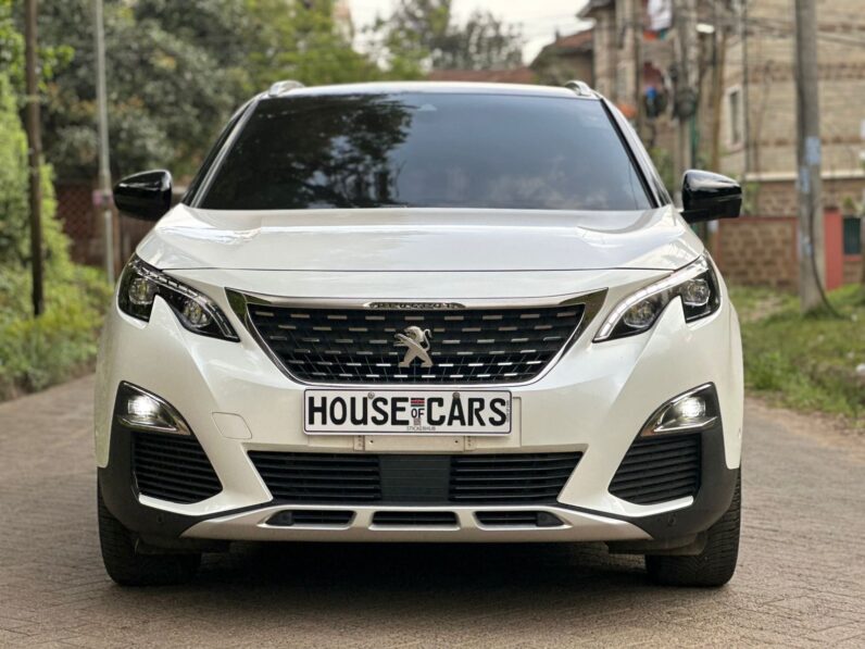 
								Peugeot 3008 full									