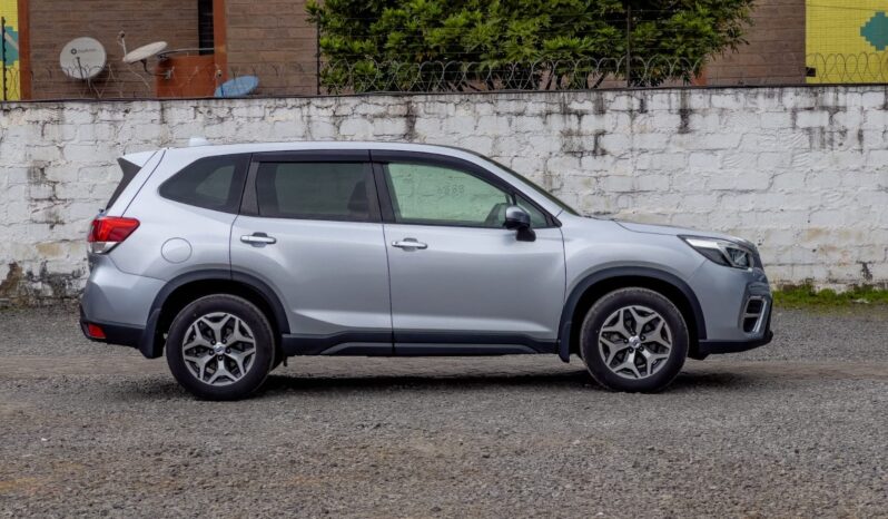 
								Subaru Forester full									