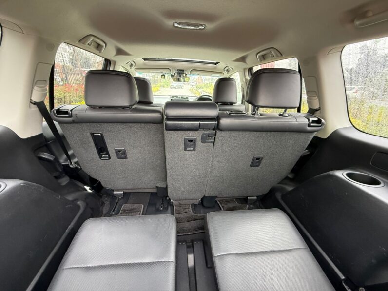 
								Toyota Land Cruiser TX full									