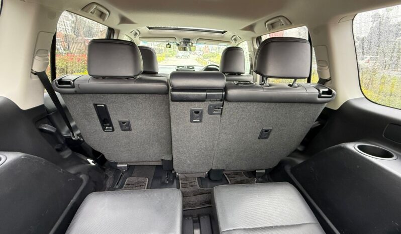 
								Toyota Land Cruiser TX full									