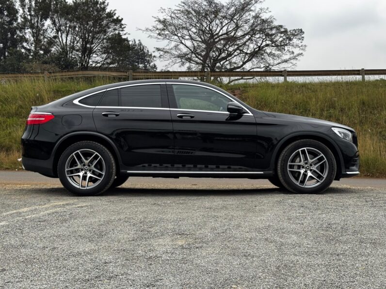 
								Mercedes Benz GLC 220d full									
