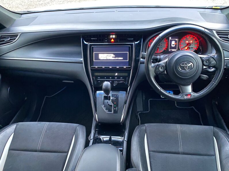 
								Toyota Harrier GR full									