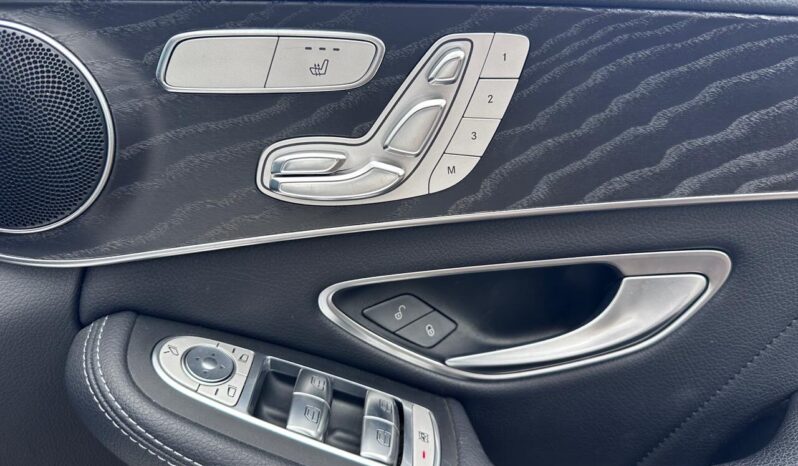 
								Mercedes Benz C200 full									