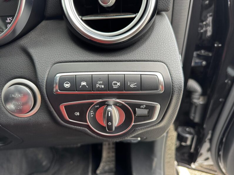 
								Mercedes Benz GLC 220d full									