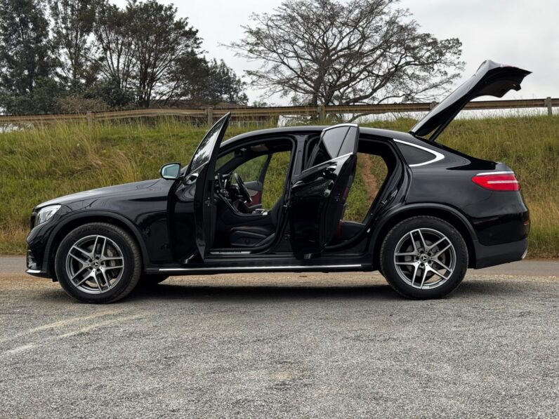 
								Mercedes Benz GLC 220d full									