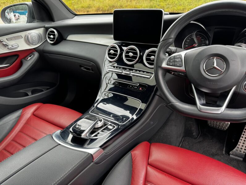 
								Mercedes Benz GLC 220d full									