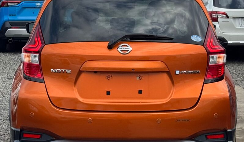 
								Nissan Note full									