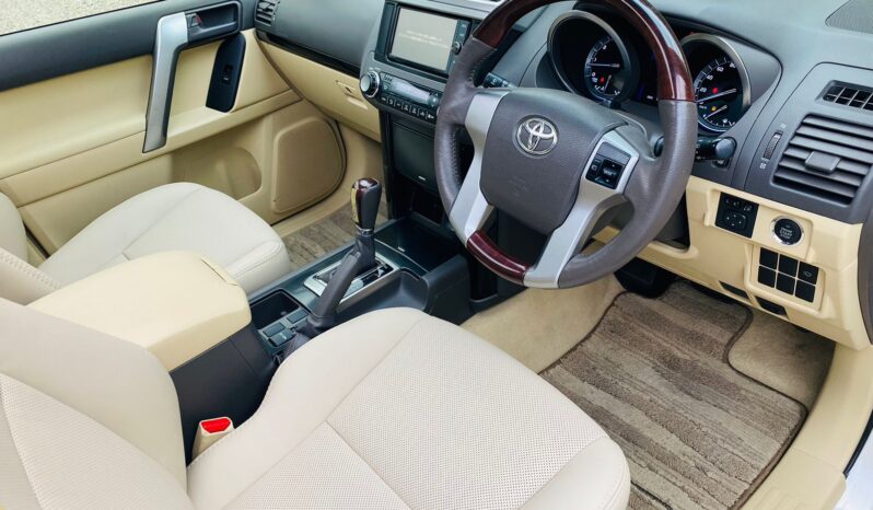 
								Toyota Prado TX full									