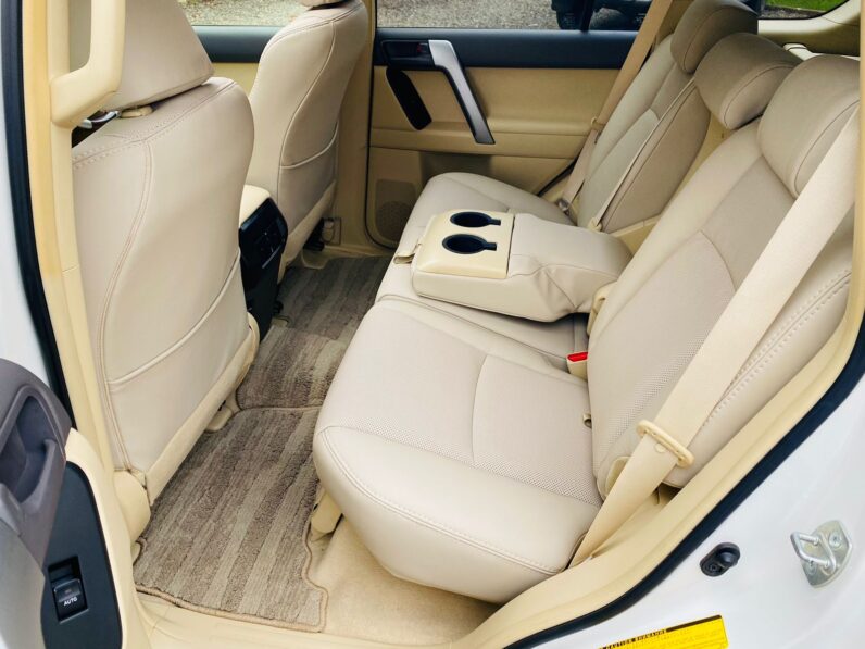 
								Toyota Prado TX full									