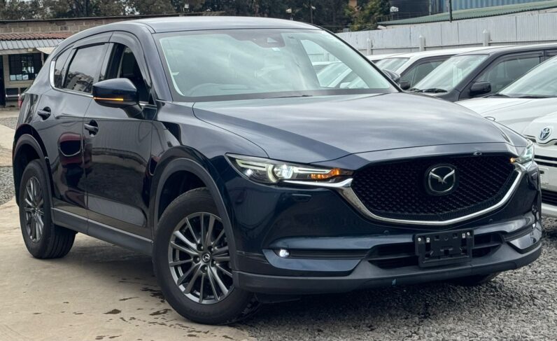 
								Mazda CX-5 full									