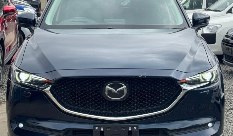 
								Mazda CX-5 full									