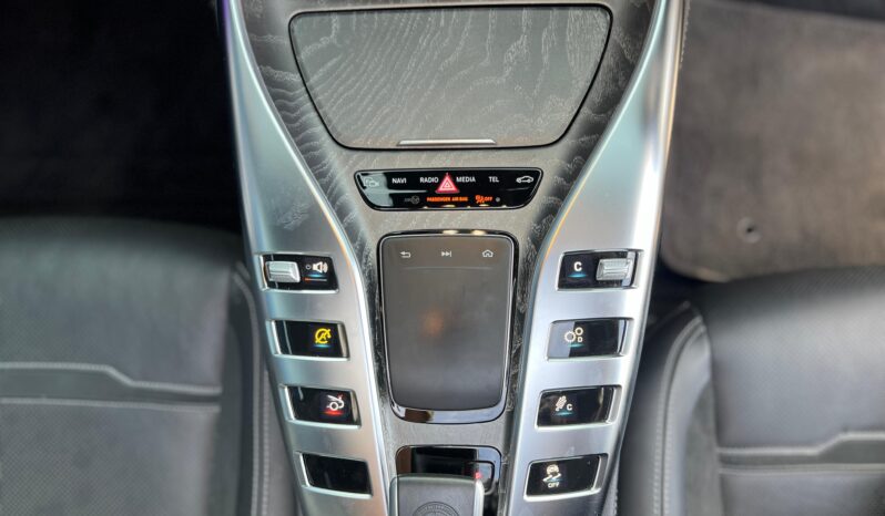 
								Mercedes Benz GT43 AMG full									