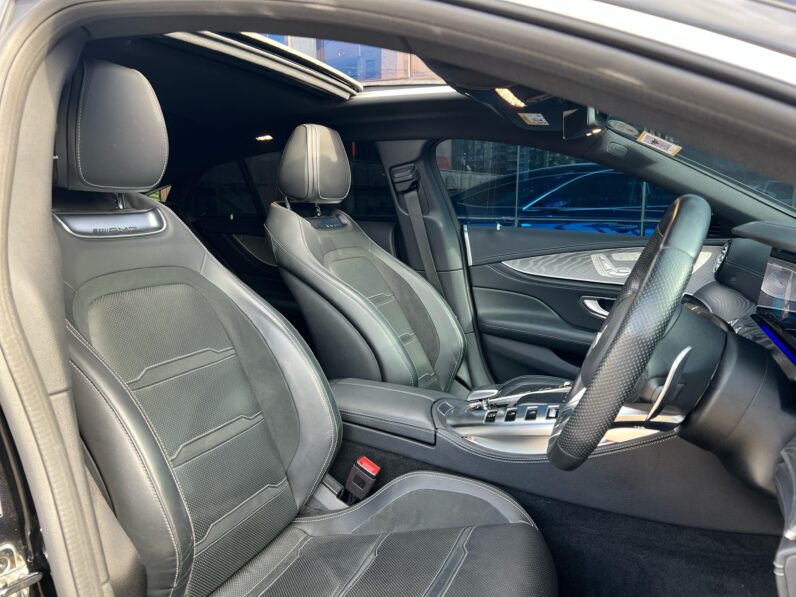 
								Mercedes Benz GT43 AMG full									