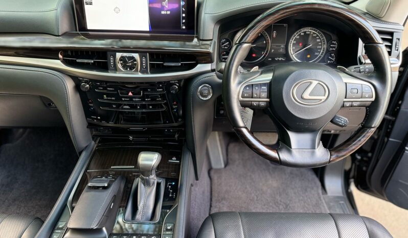 
								Lexus Lx570 full									