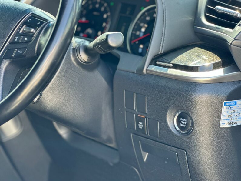 
								Toyota Vellfire full									