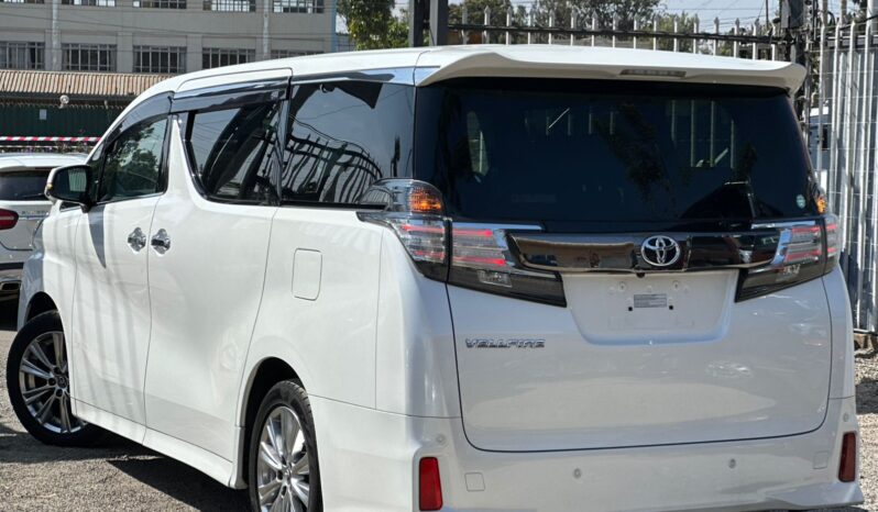 
								Toyota Vellfire full									