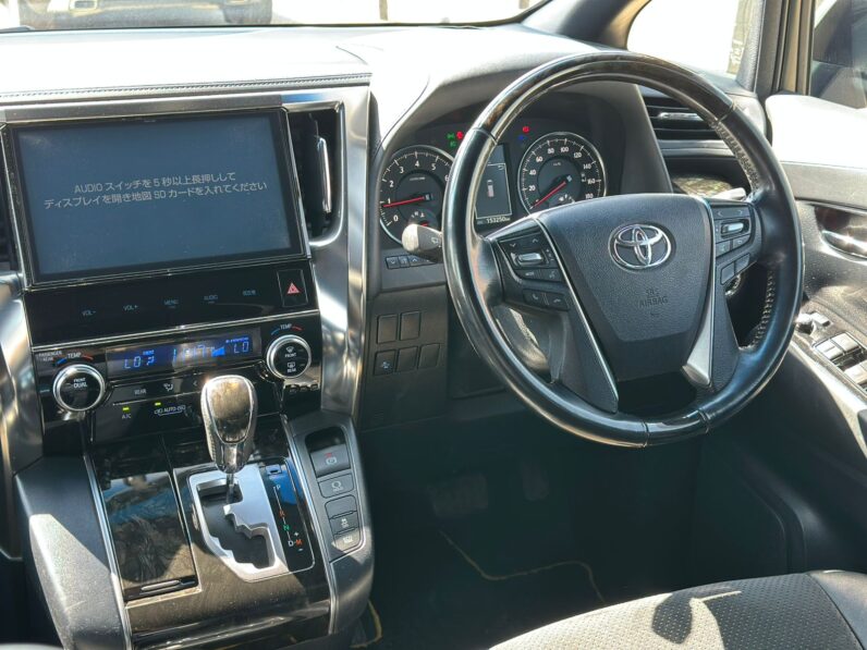 
								Toyota Vellfire full									