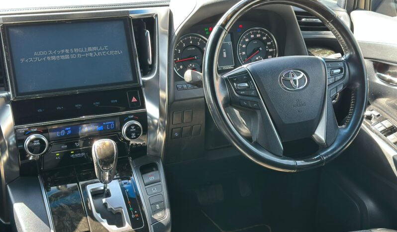 
								Toyota Vellfire full									