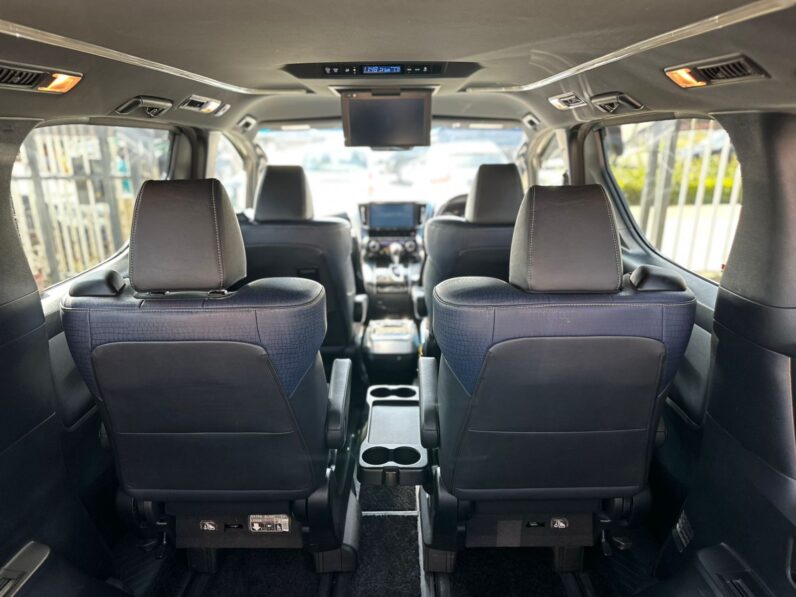 
								Toyota Vellfire full									