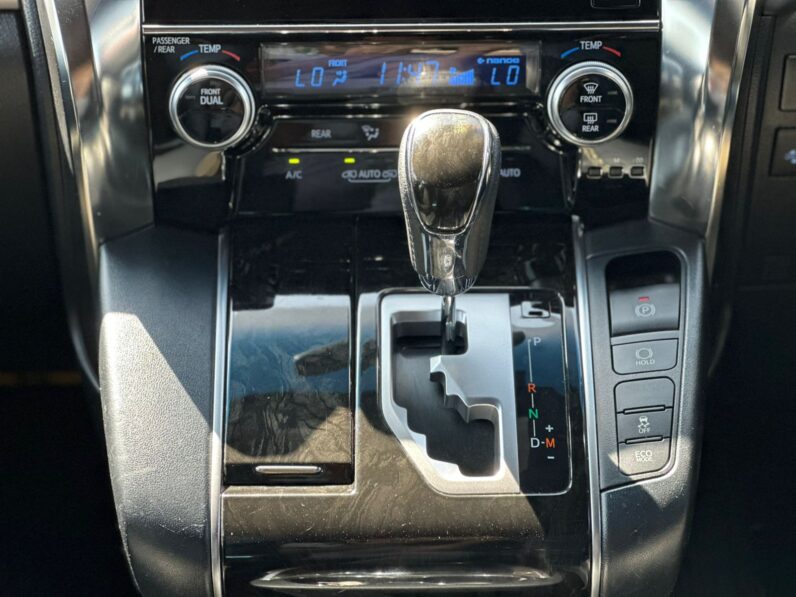 
								Toyota Vellfire full									