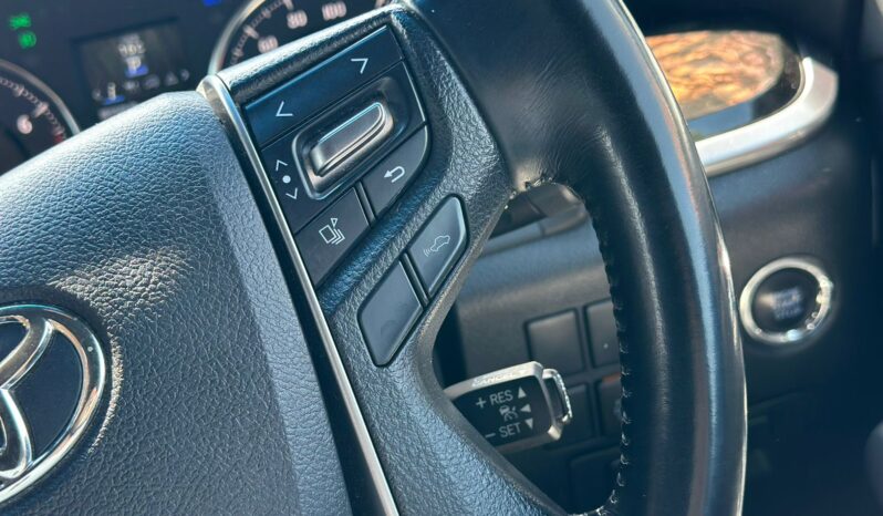 
								Toyota Vellfire full									