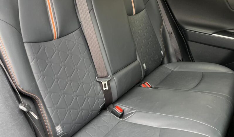 
								Toyota Rav4 adventure full									