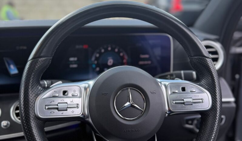 
								Mercedes Benz E250 full									