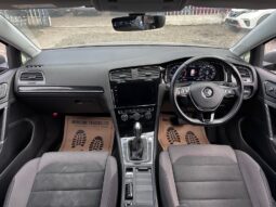 Volkswagen Golf Tsi