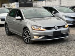 Volkswagen Golf Tsi