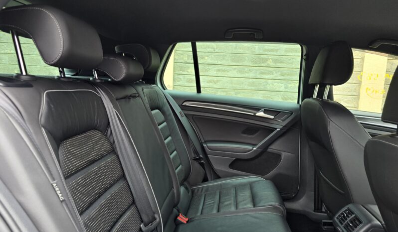 
								Voxwagen Golf R full									