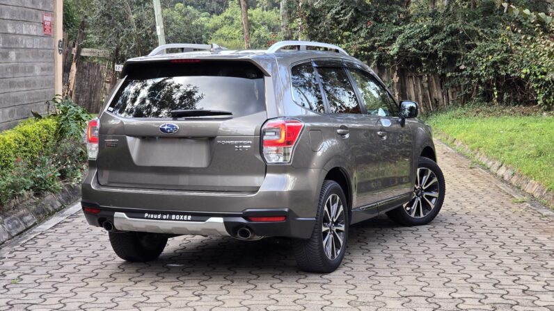 
								Subaru Forester XT full									