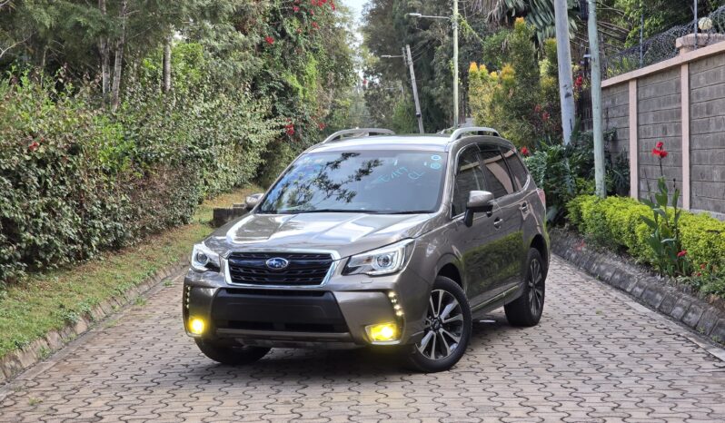 
								Subaru Forester XT full									