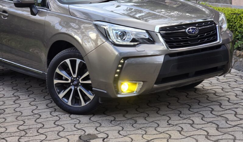 
								Subaru Forester XT full									