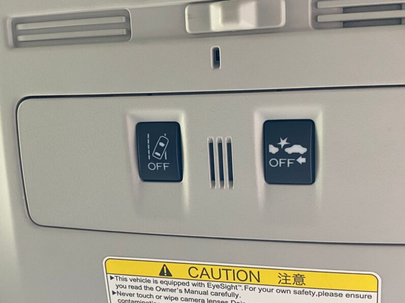 
								Subaru Forester full									