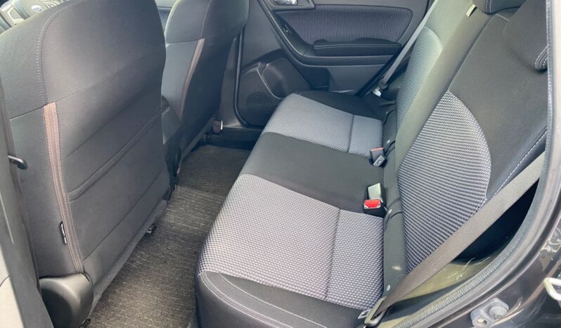 
								Subaru Forester full									