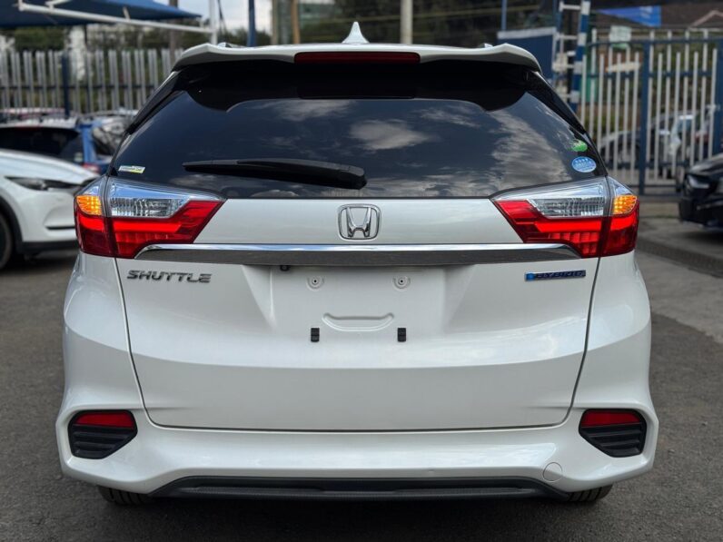 
								Honda Fit Shuttle full									