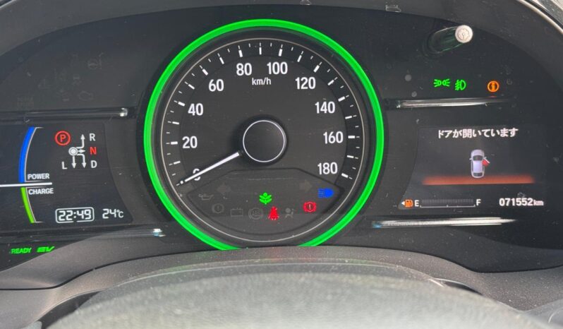 
								Honda Fit Shuttle full									