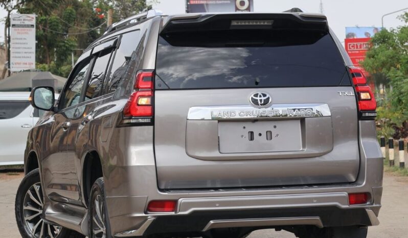 
								Land Cruiser Prado full									