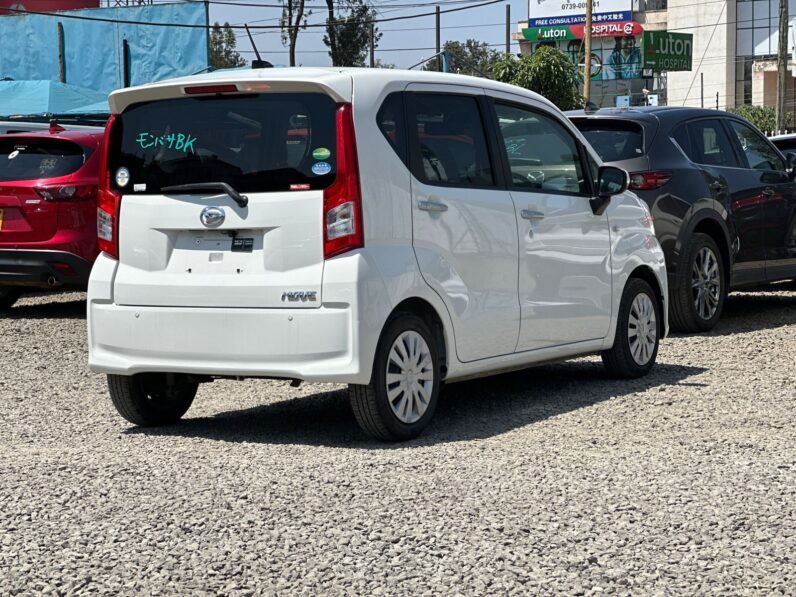 
								Daihatsu Move full									