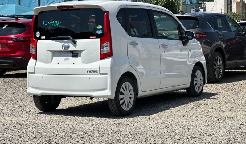 
								Daihatsu Move full									